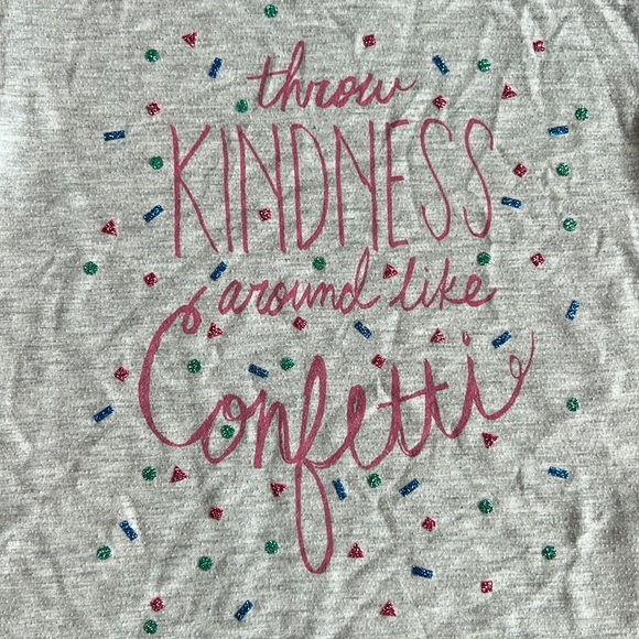 Jessica Simpson “throw kindness around like confetti” tee - Picture 2 of 7